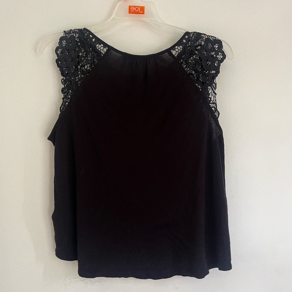 Jersey top with lace - Picture 2 of 3